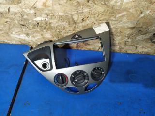 Блок управления отопителем Ford Focus 1 (98-05)