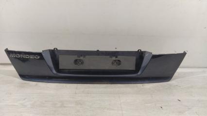 Накладка крышки багажника Ford Mondeo 4 (07-14) контрактная Накладка крышки багажника Ford Mondeo 4 (07-14)