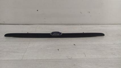 Накладка крышки багажника Ford Focus 1 (98-05) контрактная Накладка крышки багажника Ford Focus 1 (98-05)