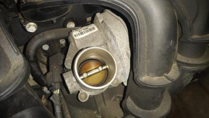 Дроссельная заслонка Ford C-MAX (03-07)