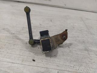 Датчик корректора фар задний левый Ford Mondeo 4 (07-14) Б/У Датчик корректора фар задний левый Ford Mondeo 4 (07-14)