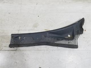 Решетка стеклоочистителя (жабо) левая Ford Focus 1 (98-05) 2002