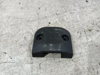 Запчасть крышка декоративная Ford Ranger (06-11) 2007