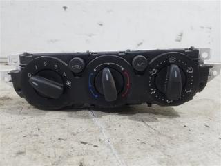 Блок управления отопителем Ford Focus 2 2009