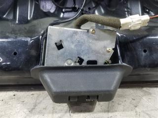 Замок багажника Ford Mondeo 3 (00-07) 2006 контрактная Замок багажника Ford Mondeo 3 (00-07) 2006