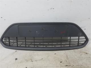 Решетка в бампер центральная Ford Focus 2 (08-11) 2009