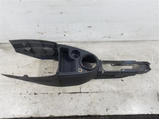 Консоль между сидений Ford Fusion (01-12) 2004 контрактная Консоль между сидений Ford Fusion (01-12) 2004