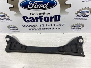 Решетка стеклоочистителя (жабо) Ford Focus 3 (11-14) 2012