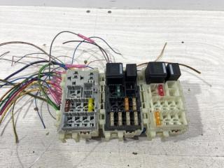 Блок предохранителей (салонный) Ford Mondeo 4 (07-14) 2009