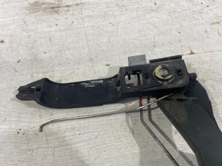 Ответная часть ручки двери передняя левая Ford FOCUS 1 USA (98-05) 2002