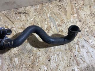 Патрубок радиатора нижний Ford Focus 3 (11-14) 2013 контрактная Патрубок радиатора нижний Ford Focus 3 (11-14) 2013