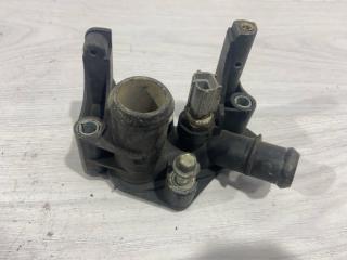 Фланец системы охлаждения (тройник) Ford Focus 3 (11-14) 2012