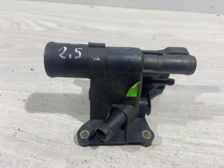 Фланец системы охлаждения (тройник) Ford S-MAX (06-15) 2011 Б/У Фланец системы охлаждения (тройник) Ford S-MAX (06-15) 2011