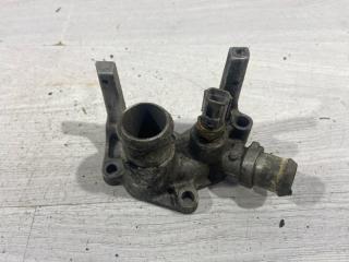 Фланец системы охлаждения (тройник) Ford Fusion (01-12) 2011