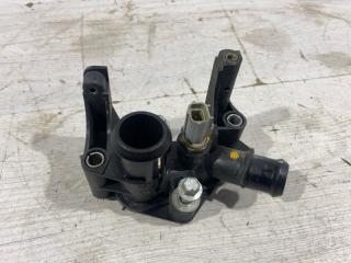 Фланец системы охлаждения (тройник) Ford Fusion (01-12) 2011 контрактная Фланец системы охлаждения (тройник) Ford Fusion (01-12) 2011