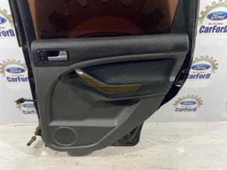 Обшивка двери задняя правая Ford C-MAX (07-10) 2007