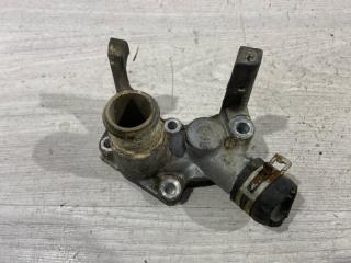 Фланец системы охлаждения (тройник) Ford Focus 1 (98-05) 2001 контрактная Фланец системы охлаждения (тройник) Ford Focus 1 (98-05) 2001