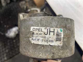Опора двигателя задняя Opel Astra H / Family 2004-2015 1.7 CDTI Опора двигателя задняя Opel Astra H / Family 2004-2015 1.7 CDTI