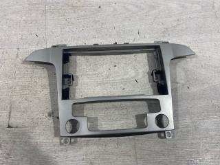 Рамка магнитолы Ford S-MAX (06-15) 2007