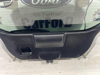 Обшивка двери багажника Ford Fiesta (08-12) 2010