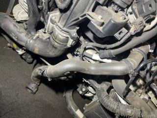 Запчасть патрубок радиатора верхний Ford Kuga 2 (12-16) 2013 SUV 2.0L Duratorq DOHC(150/163PS)-DW10C 1759474 контрактная Патрубок радиатора верхний Ford Kuga 2 (12-16) 2013 SUV 2.0L Duratorq DOHC(150/163PS)-DW10C 1759474 контрактная