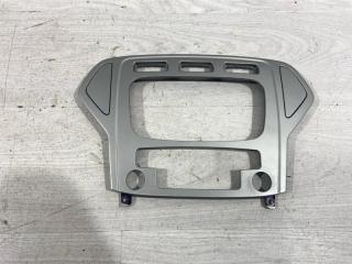 Рамка магнитолы Ford Mondeo 4 (07-14) 2009
