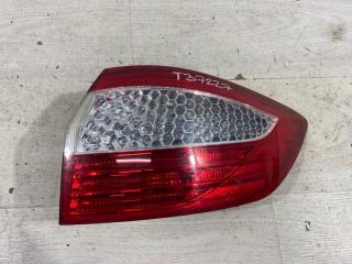 Фонарь задний наружный правый Ford Mondeo 4 (07-14) 2010