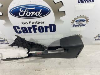 Консоль между сидений Ford Focus 3 (14-19) 2017 Б/У Консоль между сидений Ford Focus 3 (14-19) 2017