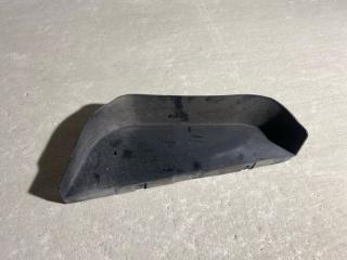 Пыльник двигателя правый Ford Fiesta (08-12) 2010 контрактная Пыльник двигателя правый Ford Fiesta (08-12) 2010