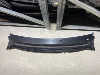 Решетка стеклоочистителя (жабо) Ford Focus 2 2010