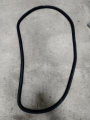 Фото запчасти уплотнительная резинка Opel Insignia 2012 контрактная запчасть Запчасть уплотнительная резинка Opel Insignia 2012