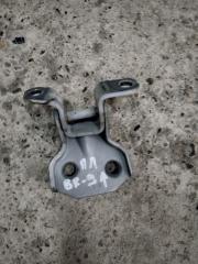 Запчасть петля двери передняя левая Subaru Legacy 2010