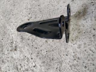 Фото запчасти крепление кушетки Opel Insignia 2012 контрактная запчасть Запчасть крепление кушетки Opel Insignia 2012