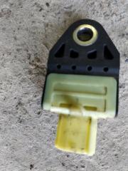 Запчасть датчик удара Subaru Impreza 2007