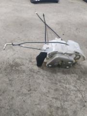 Запчасть замок двери передний правый Subaru Forester 2007