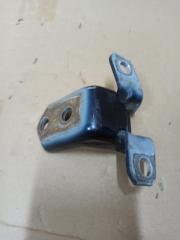 Фото запчасти петля двери передняя левая Mazda 6 2014 контрактная запчасть Запчасть петля двери передняя левая Mazda 6 2014