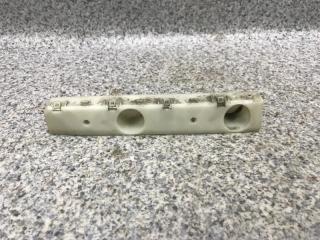 Запчасть кронштейн бампера передний правый Nissan Teana 2008