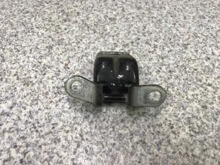 Запчасть петля двери передняя правая Nissan X-Trail 2007