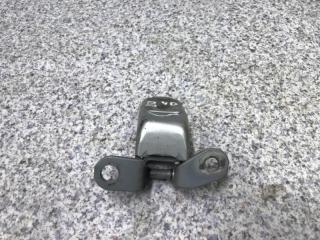 Запчасть петля двери передняя правая Honda Civic 4D 2007