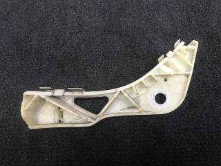 Фото запчасти кронштейн бампера передний правый Mazda 6 2006 Б/У запчасть Запчасть кронштейн бампера передний правый Mazda 6 2006