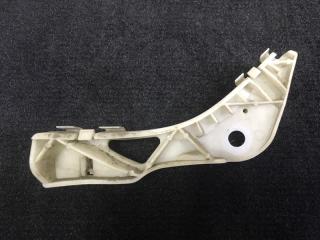 Фото запчасти кронштейн бампера передний правый Mazda 6 2006 Б/У запчасть Запчасть кронштейн бампера передний правый Mazda 6 2006