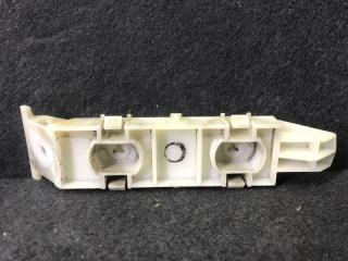 Фото запчасти кронштейн бампера передний левый Suzuki Grand Vitara 2007 Б/У запчасть Запчасть кронштейн бампера передний левый Suzuki Grand Vitara 2007