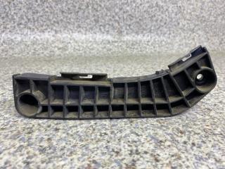 Запчасть кронштейн бампера передний правый Toyota Camry 2007