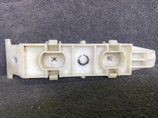 Фото запчасти кронштейн бампера передний левый Suzuki Grand Vitara 2007 Б/У запчасть Запчасть кронштейн бампера передний левый Suzuki Grand Vitara 2007