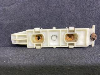 Фото запчасти кронштейн бампера передний правый Suzuki Grand Vitara 2007 Б/У запчасть Запчасть кронштейн бампера передний правый Suzuki Grand Vitara 2007