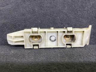 Фото запчасти кронштейн бампера передний правый Suzuki Grand Vitara 2007 Б/У запчасть Запчасть кронштейн бампера передний правый Suzuki Grand Vitara 2007