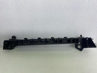 Запчасть кронштейн бампера передний правый Subaru Impreza 2007