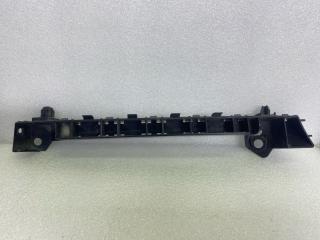 Запчасть кронштейн бампера передний правый Subaru Impreza 2007