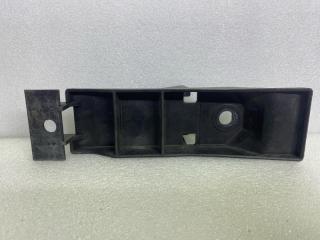 Запчасть кронштейн бампера передний Subaru Impreza