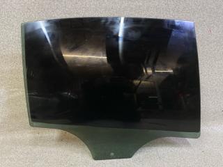 Запчасть стекло заднее правое BMW 7